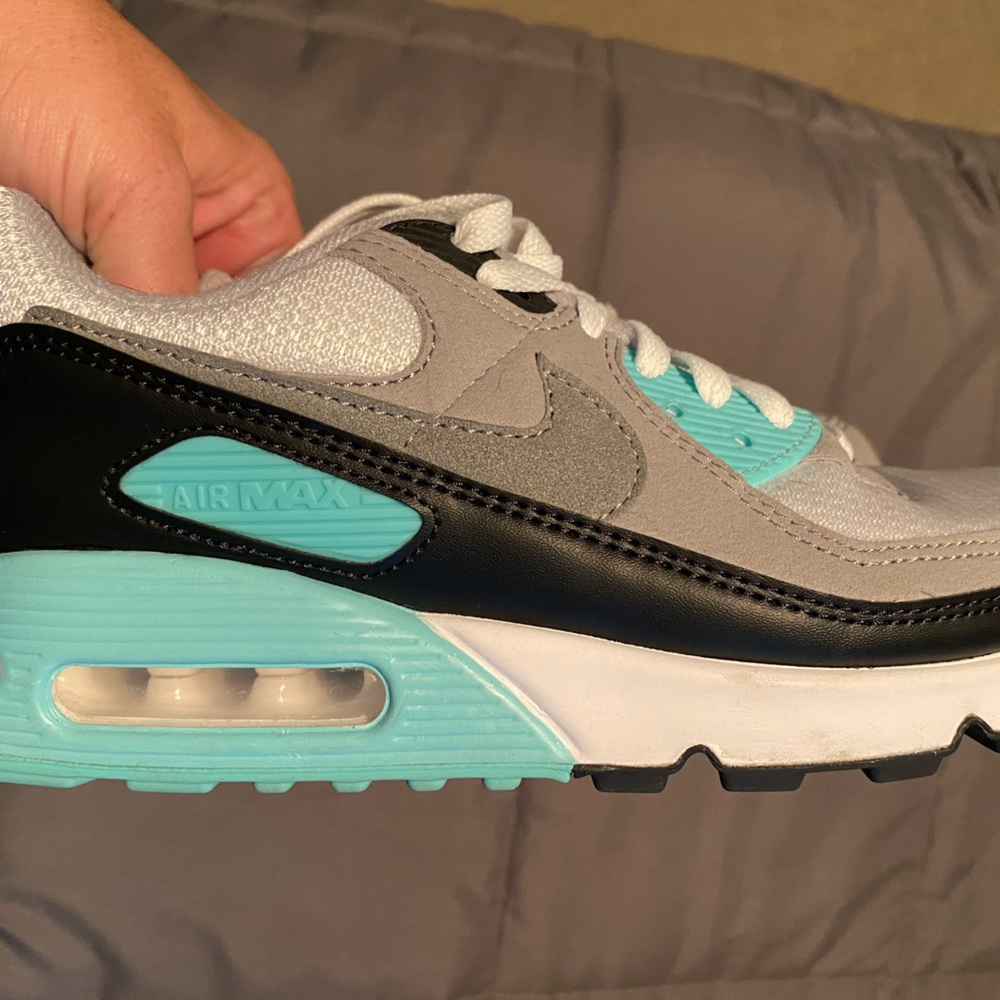 Womens Nike Air Max 90- Teal